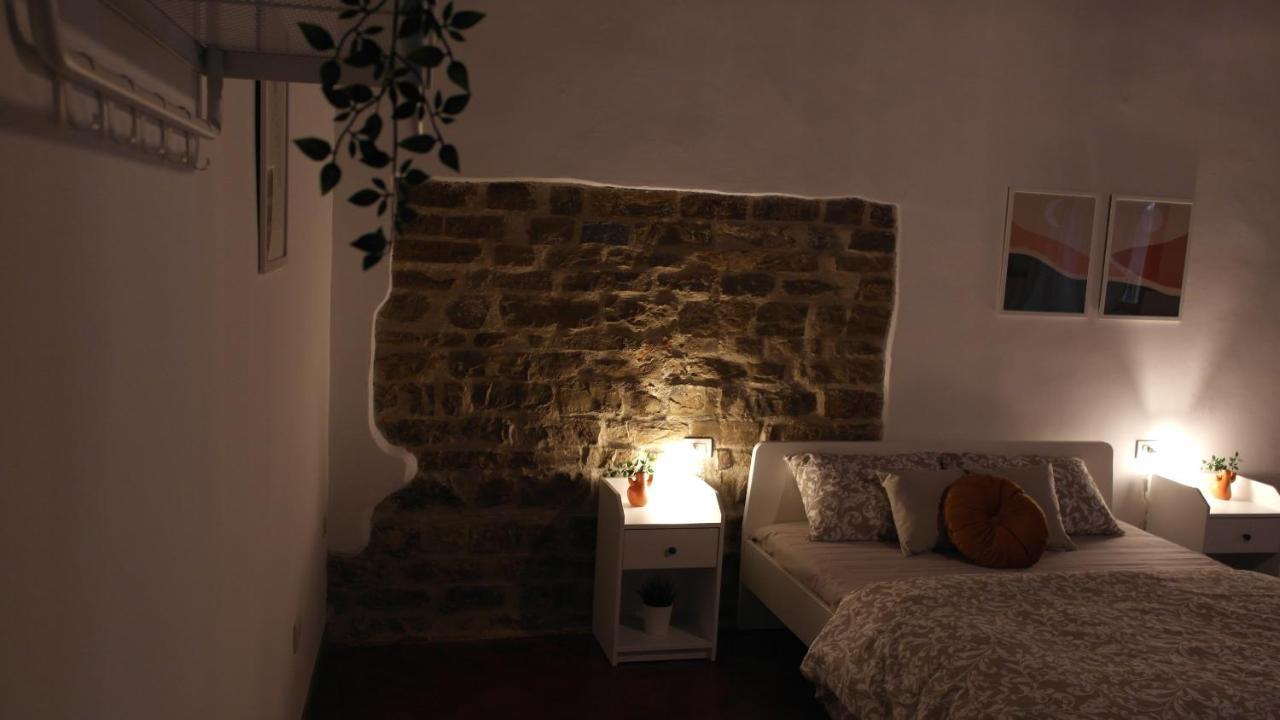 Dante'S Room Dei Cerchi ฟลอเรนซ์ ภายนอก รูปภาพ