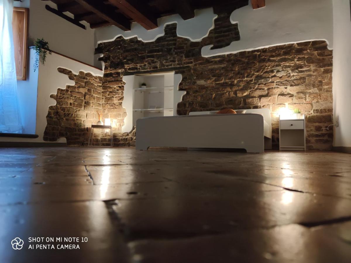 Dante'S Room Dei Cerchi ฟลอเรนซ์ ภายนอก รูปภาพ