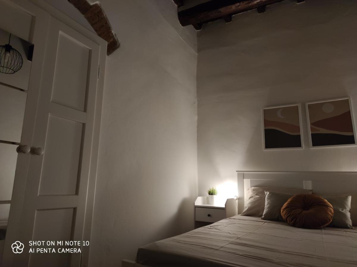 Dante'S Room Dei Cerchi ฟลอเรนซ์ ภายนอก รูปภาพ