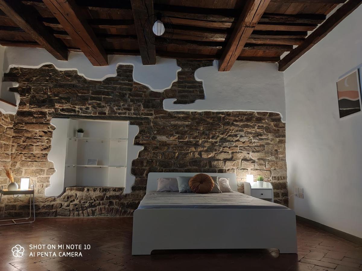 Dante'S Room Dei Cerchi ฟลอเรนซ์ ภายนอก รูปภาพ
